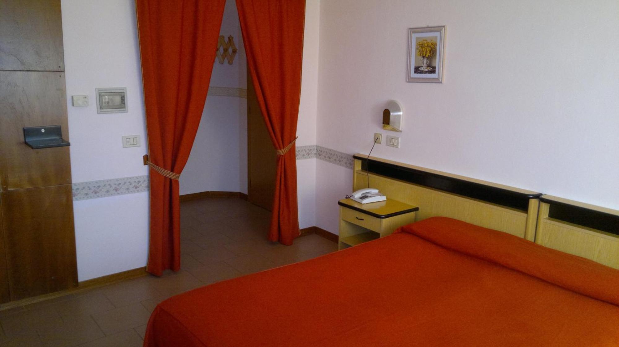 Hotel Centrale Argenta Zewnętrze zdjęcie