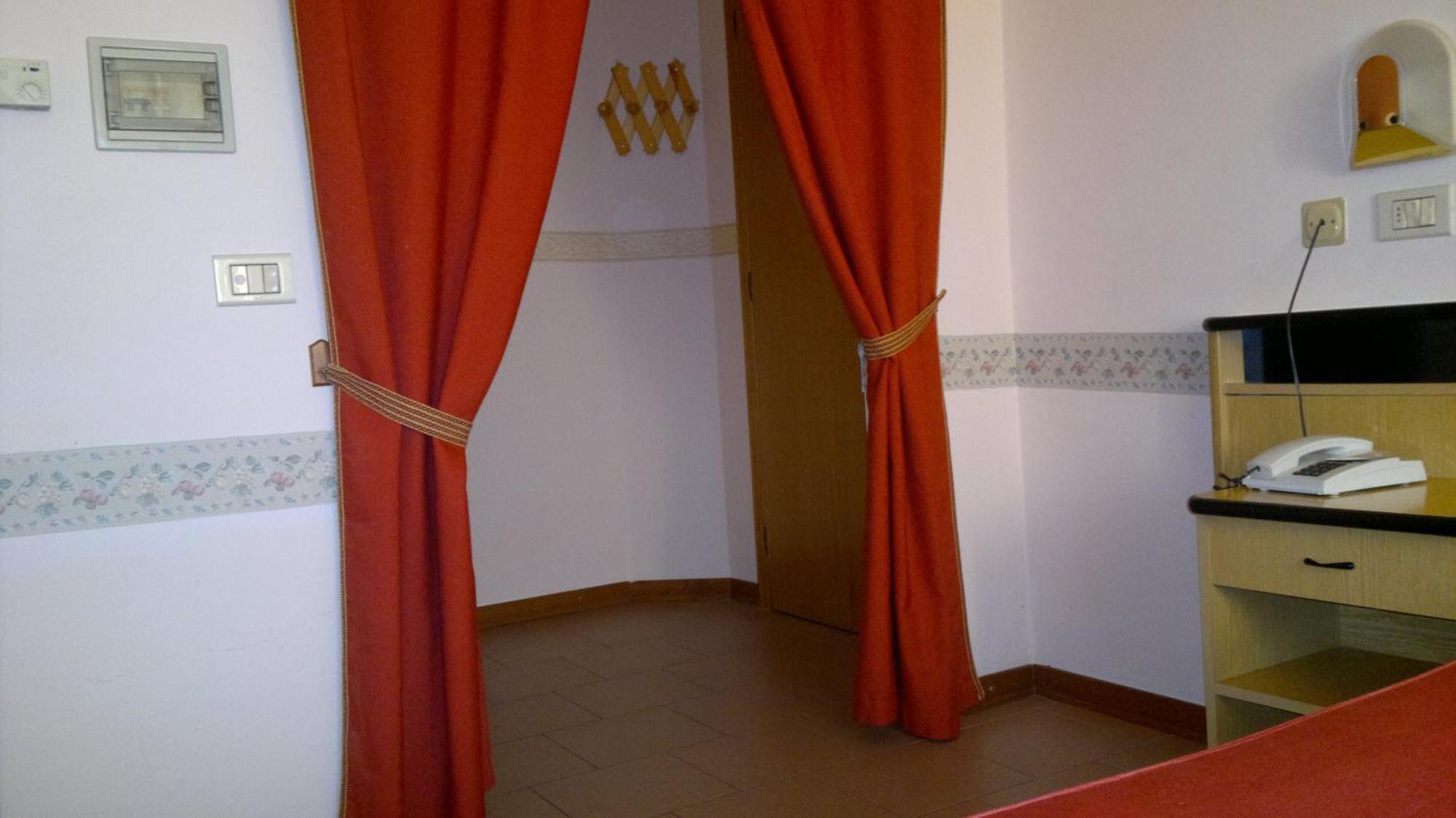 Hotel Centrale Argenta Zewnętrze zdjęcie