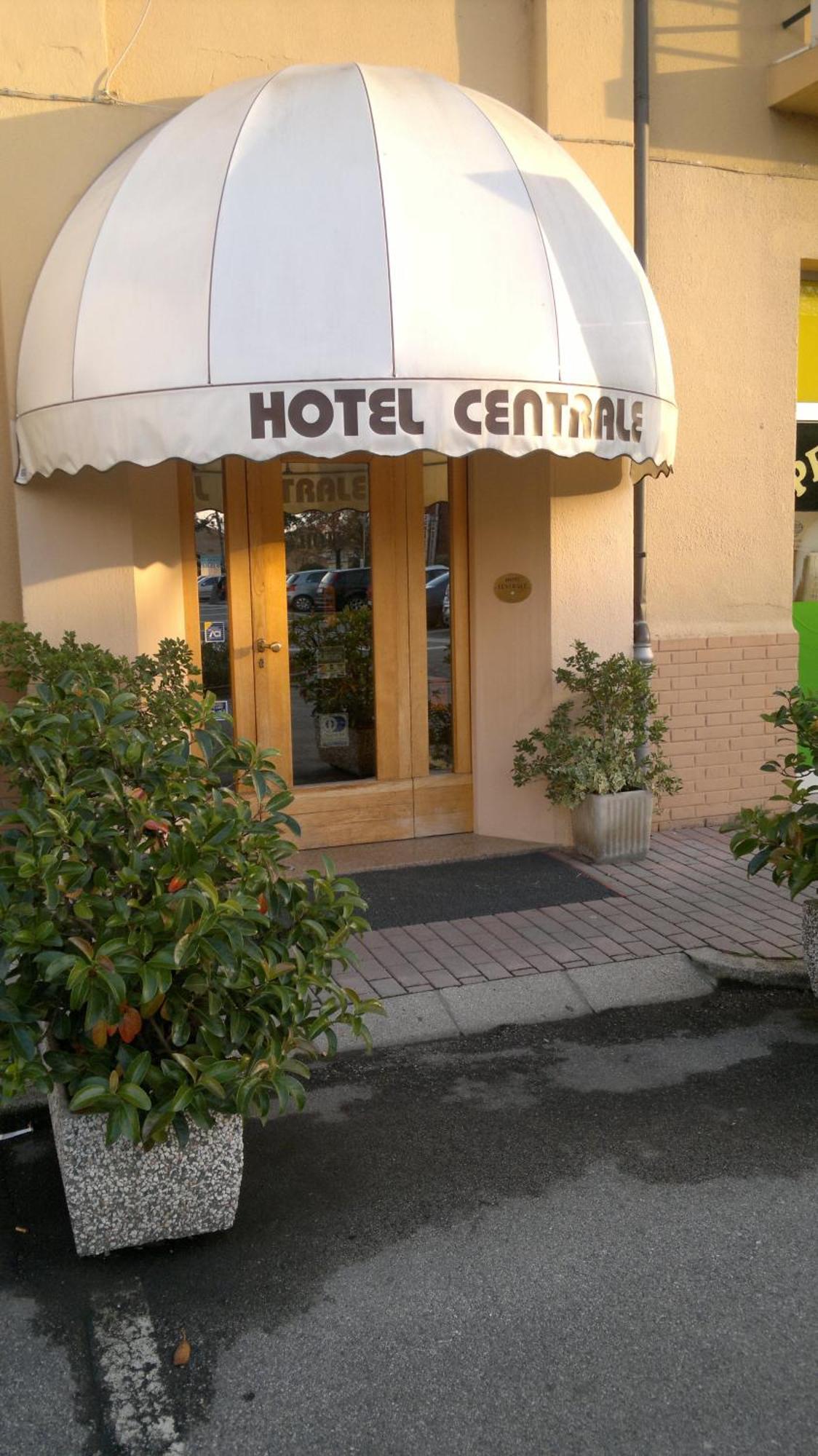 Hotel Centrale Argenta Zewnętrze zdjęcie