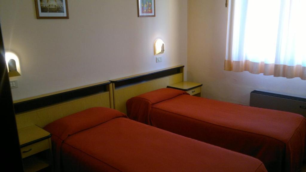 Hotel Centrale Argenta Pokój zdjęcie